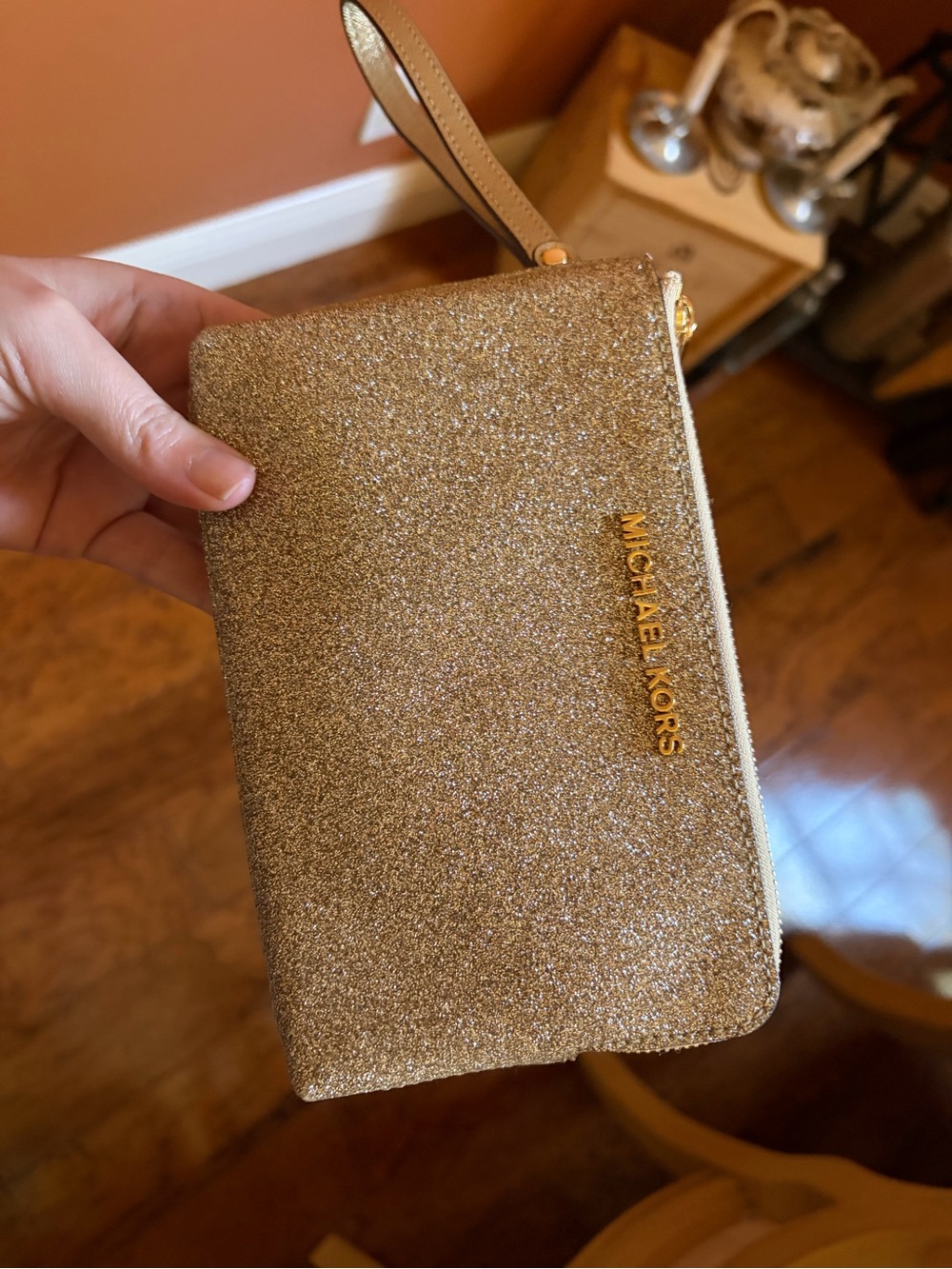 Michael Kors Jet Set seasonal two pattern wristlet